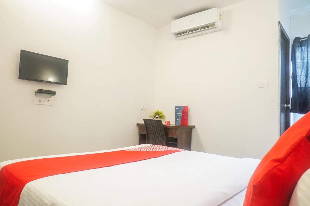Hotel Oyo 13304 Divine Destination Pune